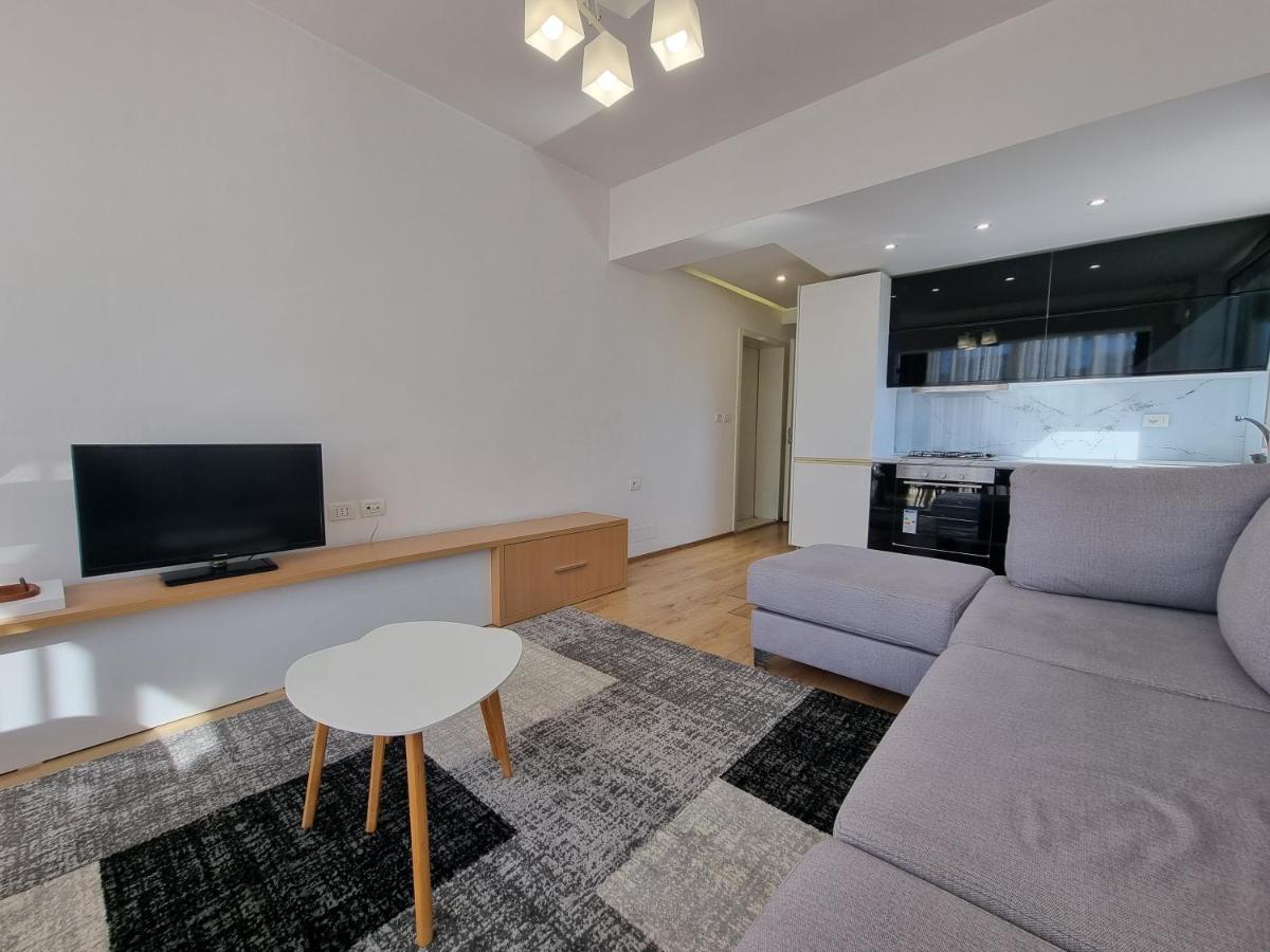 Shkodra Center Apartment Exterior photo